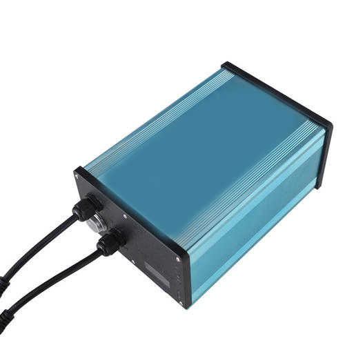 太陽能路燈鋰電池多少錢一個